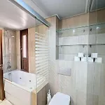 Apartment Elegant Getaway - Bahia De Plata - Charlene *