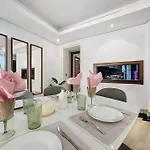 Apartment Elegant Getaway - Bahia De Plata - Charlene *
