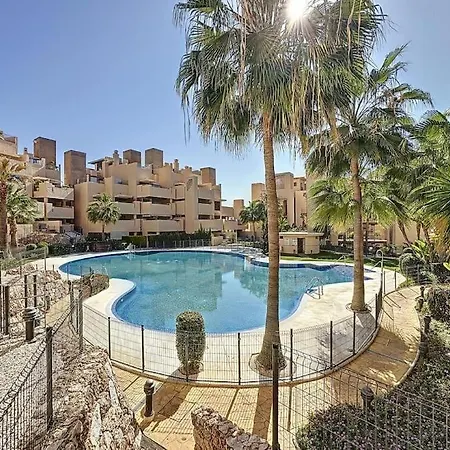 Elegant Getaway - Bahia De Plata - Charlene Apartment Estepona
