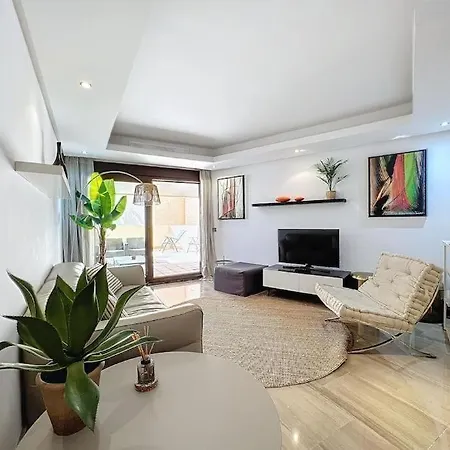 De 3 En Bahia De La Plata Apartment Estepona