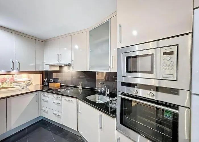 Apartamento De 3 En Bahia De La Plata *