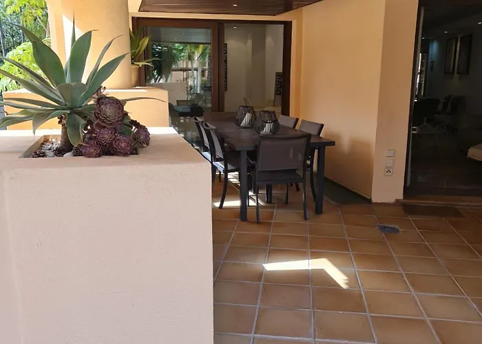 De 3 En Bahia De La Plata Apartamento Estepona