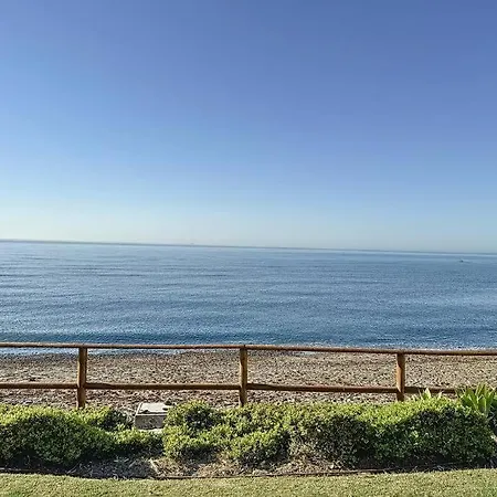 Elegant Getaway - Bahia De Plata - Charlene 아파트 에스테포나