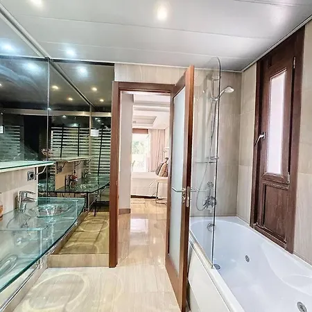 De 3 En Bahia De La Plata Estepona