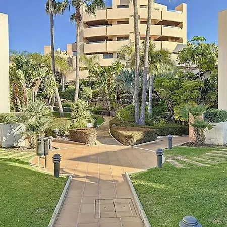 Elegant Getaway - Bahia De Plata - Charlene