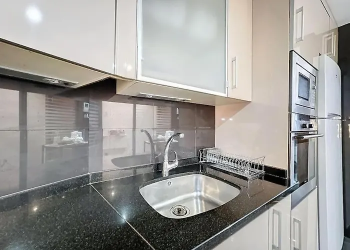 Elegant Getaway - Bahia De Plata - Charlene