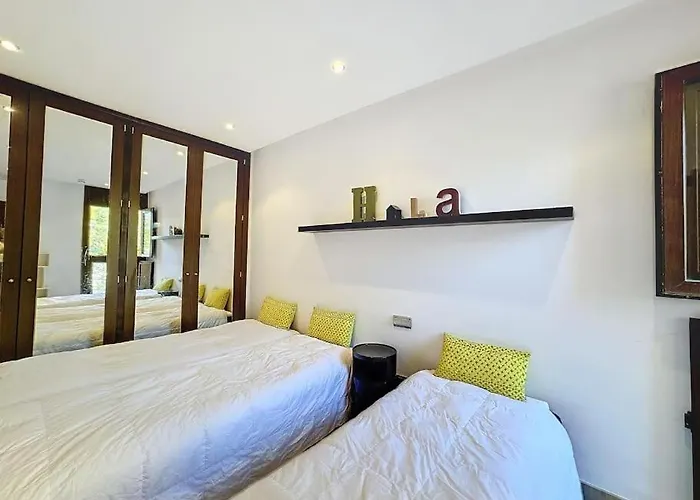 Elegant Getaway - Bahia De Plata - Charlene